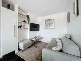 
                                                                                        Location
                                                                                         Lumineux 3 pièces de standing