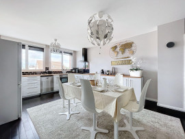 
                                                                                        Location
                                                                                         Lumineux 3 pièces de standing