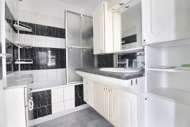 
                                                                                        Vente
                                                                                         Lumineux Appartement familial de 90 m²