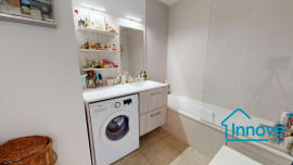 
                                                                                        Vente
                                                                                         Lumineux appartement T3 avec terrasse de 64m²