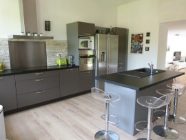 
                                                                                        Vente
                                                                                         🏡 LUNEL – Maison neuve RE2020 – 3 chambres