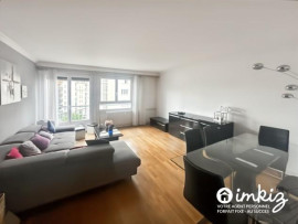 
                                                                                        Vente
                                                                                         LYON 4ᵉ – CROIX-ROUSSE – T3 DE 77 M² AVEC PARKING