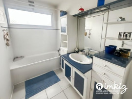 
                                                                                        Vente
                                                                                         LYON 4ᵉ – CROIX-ROUSSE – T3 DE 77 M² AVEC PARKING