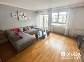 
                                                                                        Vente
                                                                                         LYON 4ᵉ – CROIX-ROUSSE – T3 DE 77 M² AVEC PARKING