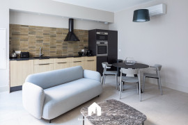 Location
Madeleine 2