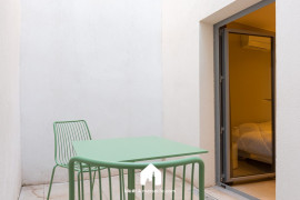 Location
Madeleine 2