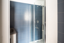 
                                                                                        Location
                                                                                         Madeleine 8