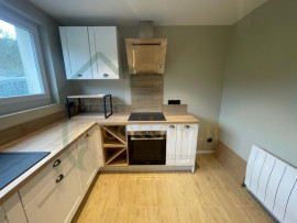 
                                                                                        Location
                                                                                         Magnifique 2 pièce de 48m2 situé dans un quartier calme à proximité du centre-ville de Saint-Quentin