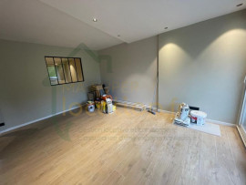 
                                                                                        Location
                                                                                         Magnifique 2 pièce de 48m2 situé dans un quartier calme à proximité du centre-ville de Saint-Quentin