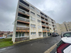 
                                                                                        Location
                                                                                         Magnifique 2 pièce de 48m2 situé dans un quartier calme à proximité du centre-ville de Saint-Quentin