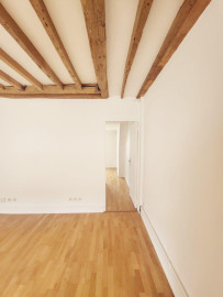 
                                                                                        Location
                                                                                         Magnifique 2 pièces plein de charme