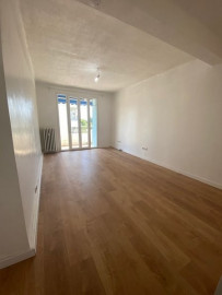 
                                                                                        Location
                                                                                         Magnifique Appartement 2 Pièces sur Grenoble