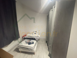 Location
Magnifique appartement de 4 pièces, meublé et rénové dans une belle résidence de standing.