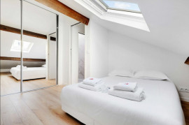 
                                                                                        Location
                                                                                         Magnifique et lumineux duplex meuble - Levallois