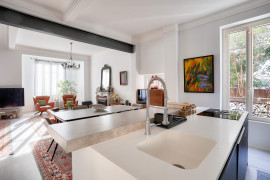 
                                                                                        Location
                                                                                         Magnifique Hôtel Particulier au coeur de Nice