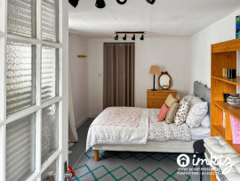 
                                                                                        Vente
                                                                                         Magnifique maison familiale baignée de verdure