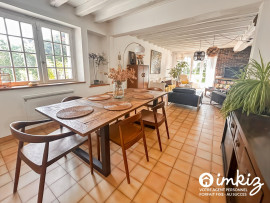 
                                                                                        Vente
                                                                                         Magnifique maison familiale baignée de verdure