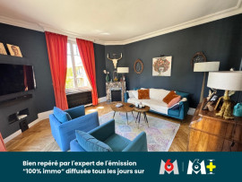 
                                                                                        Vente
                                                                                         Magnifique maison familiale de caractère avec jardin paysager, piscine chauffée et prestations de qualité