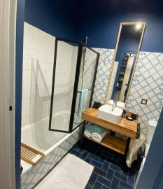 
                                                                                        Location
                                                                                         Magnifique studio meublé 35m² avec jardin