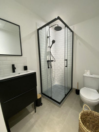 
                                                                                        Location
                                                                                         Magnifique Studio meublé à louer