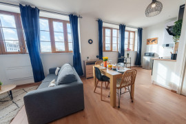Location
Magnifique studio meublé en HYPER-CENTRE de SAINT-QUENTIN