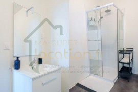 
                                                                                        Location
                                                                                         Magnifique studio meublé en HYPER-CENTRE de SAINT-QUENTIN