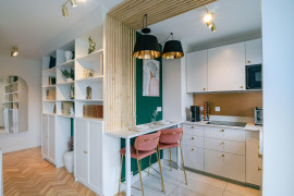 
                                                                                        Location
                                                                                         Magnifique studio tout équipé
