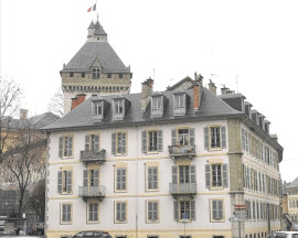 
                                                                                        Location
                                                                                         Magnifique T2 meublé hypercentre Chambéry