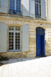 
                                                                                        Location
                                                                                         Magnifique T2 traversant de 41m2 Bastide Libourne