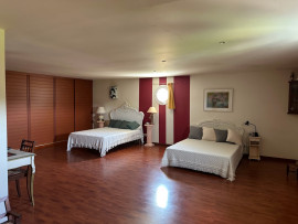 Vente
Magnifique villa contemporaine avec piscine