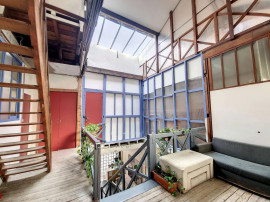 
                                                                                        Location
                                                                                         Mairie de Saint Ouen : 13m² de bureaux exceptionnels