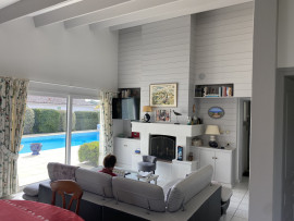 
                                                                                        Viager
                                                                                         Maison - 1 210 000 € - 17 - Charente-maritime - La rochelle