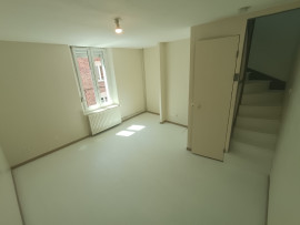 
                                                                                        Location
                                                                                         Maison 1 chambre, 1 bureau avec cour Amiens