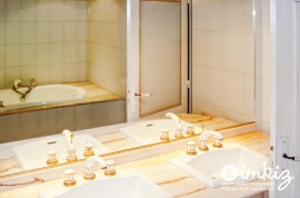 
                                                                                        Vente
                                                                                         Maison 10 pièces