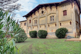 
                                                                                        Vente
                                                                                         Maison 10 pièces