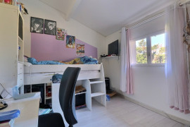 
                                                                                        Vente
                                                                                         Maison 10 pièces