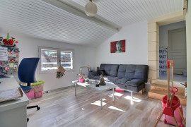 
                                                                                        Vente
                                                                                         Maison 10 pièces
