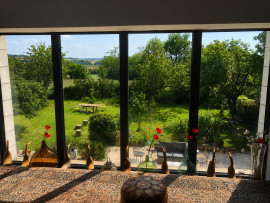 
                                                                                        Vente
                                                                                         Maison 10 pièces