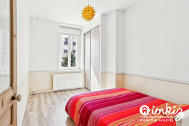 
                                                                                        Vente
                                                                                         Maison 10 pièces de 285m² avec piscine