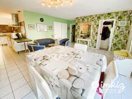 
                                                                                        Vente
                                                                                         Maison 100 m2 - 3 chambres - 2 jardins