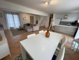 
                                                                                        Vente
                                                                                         Maison 100m² vivable de plain-pied