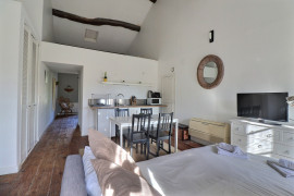 
                                                                                        Vente
                                                                                         Maison 12 pièces