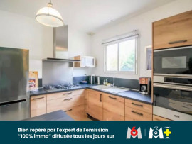 
                                                                                        Vente
                                                                                         Maison - 139m2  sur un terrain de 15 308m2