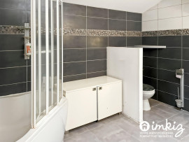 
                                                                                        Vente
                                                                                         Maison 14 pièces