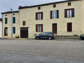 
                                                                                        Vente
                                                                                         Maison 14 pièces