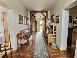 
                                                                                        Vente
                                                                                         Maison 14 pièces