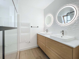 
                                                                                        Location
                                                                                         maison 153m² refaite à neuf