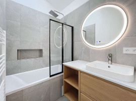 
                                                                                        Location
                                                                                         maison 153m² refaite à neuf