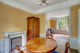 
                                                                                        Vente
                                                                                         Maison - 176 m² - 6 pièces
