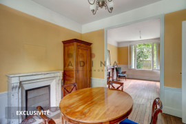 
                                                                                        Vente
                                                                                         Maison - 176 m² - 6 pièces